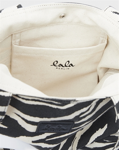 Lala Berlin - Carmela Tote Net - Black Tiger